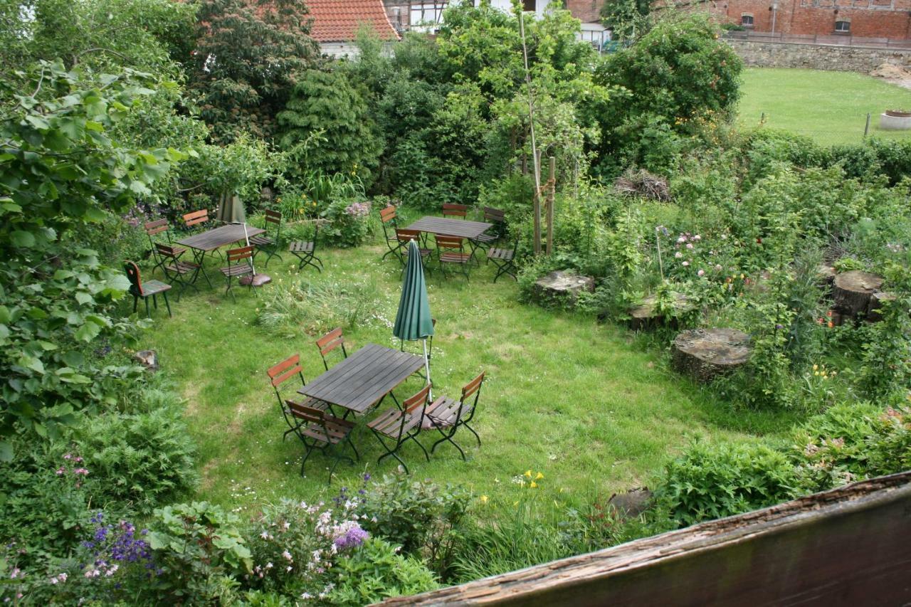 Apartments Cafe Brennnessel Veltheim 外观 照片
